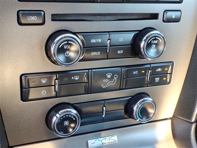 2014 Ford Mustang V6 Premium Image 21 of 30