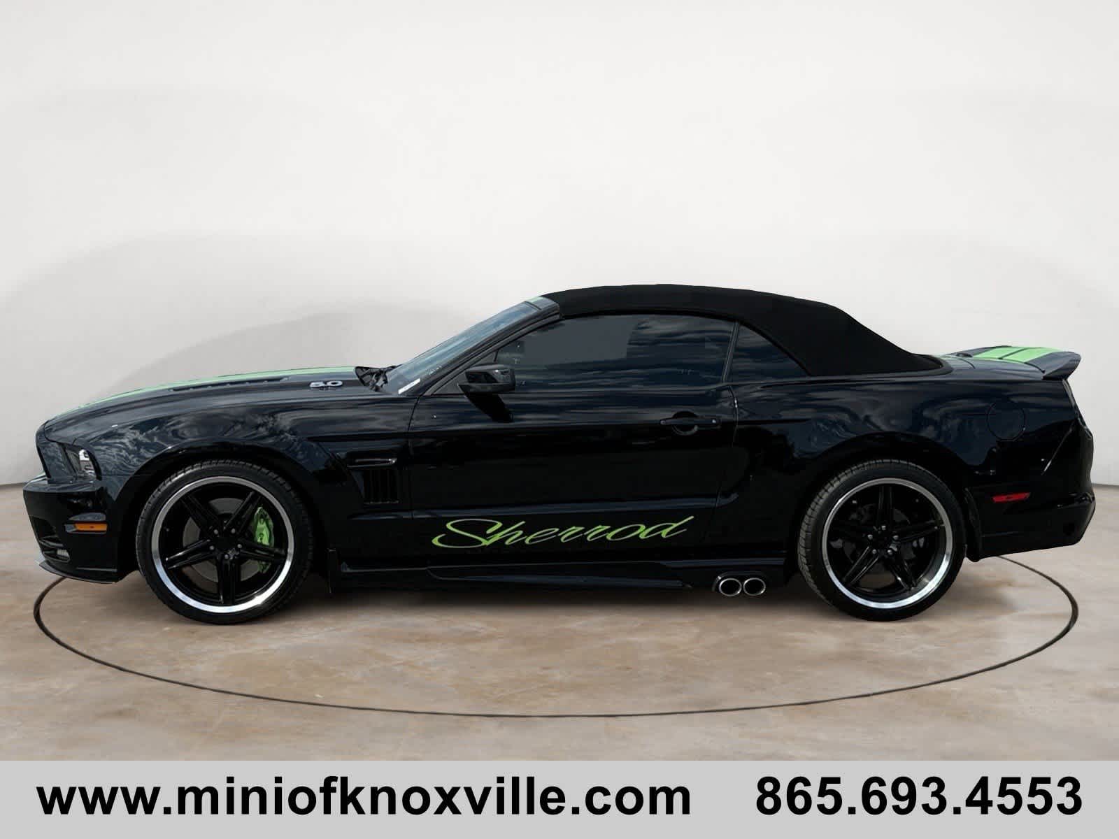 2014 Ford Mustang GT Premium Image 8 of 37