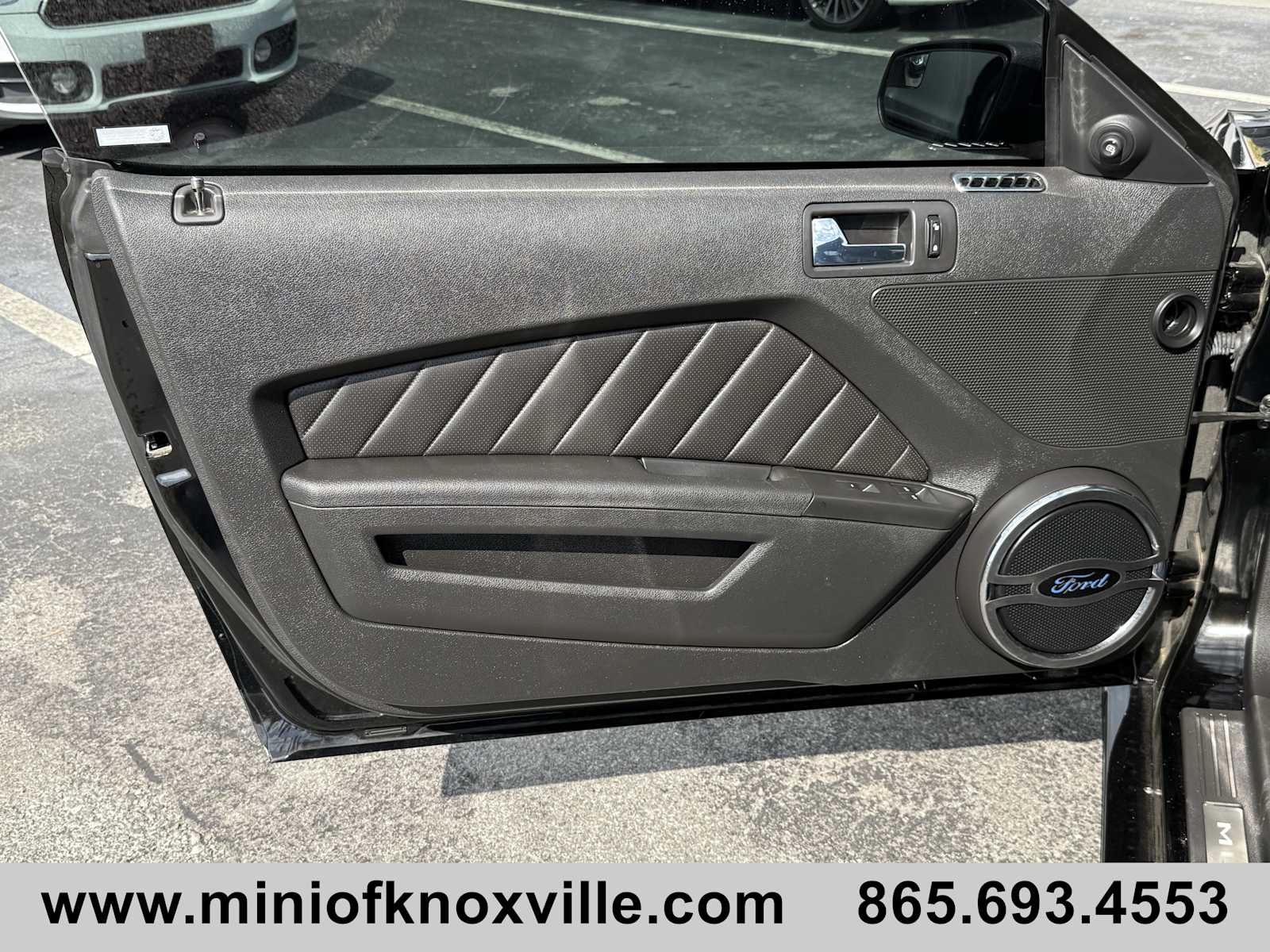 2014 Ford Mustang GT Premium Image 33 of 37