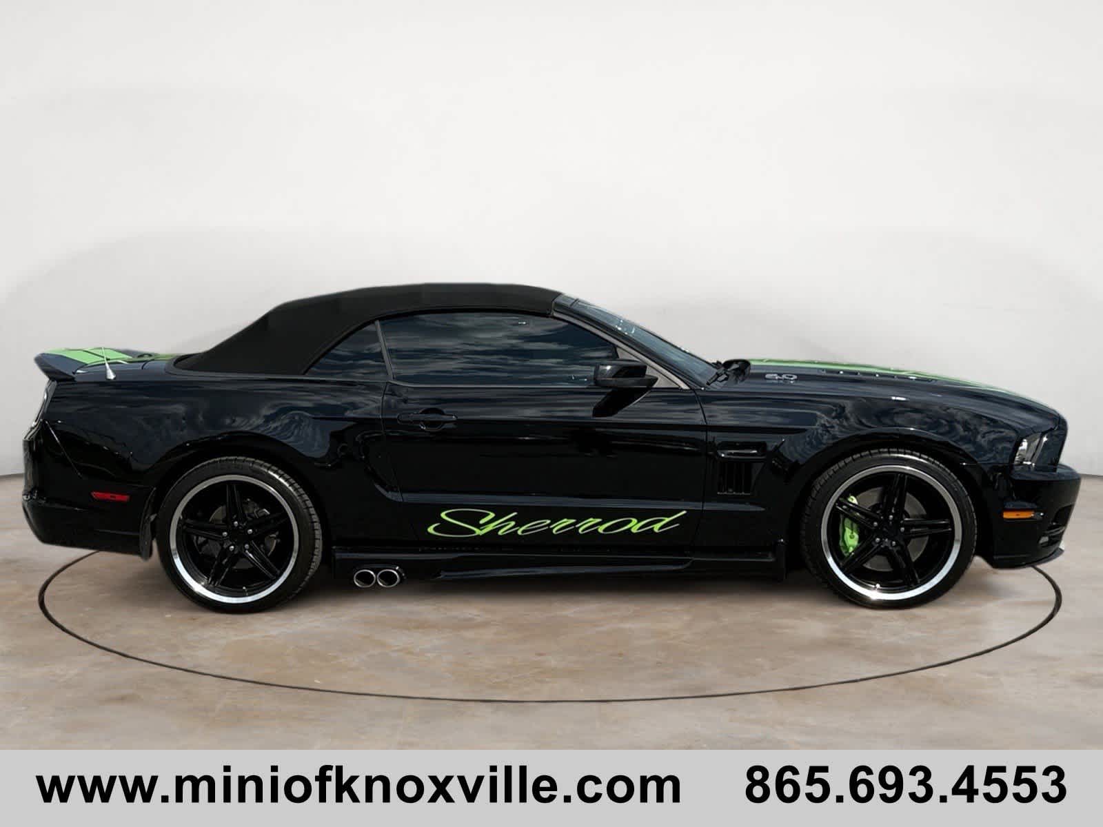 2014 Ford Mustang GT Premium Image 4 of 37