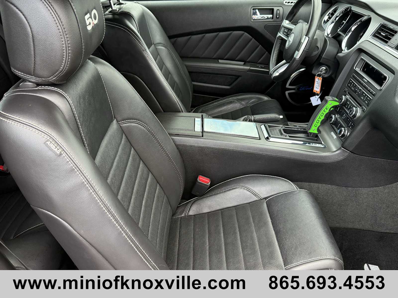 2014 Ford Mustang GT Premium Image 11 of 37