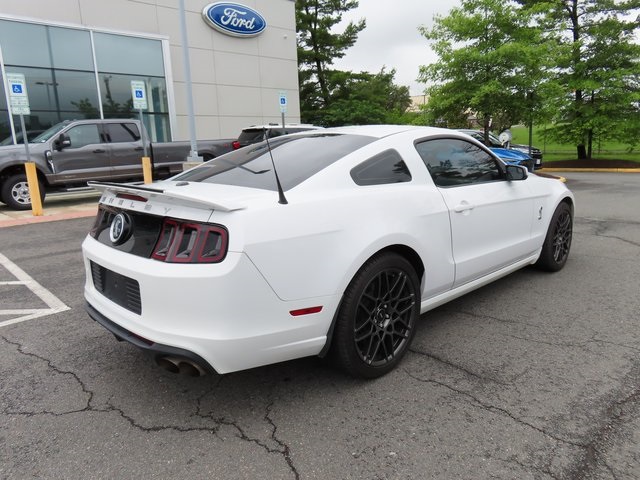 Vehicle image 4 of 46