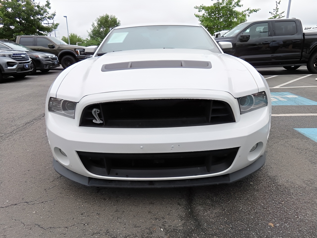 Vehicle image 39 of 46