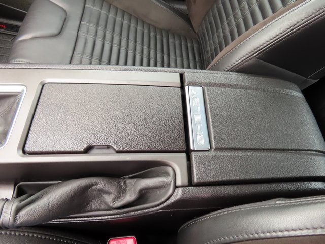 Vehicle image 24 of 46