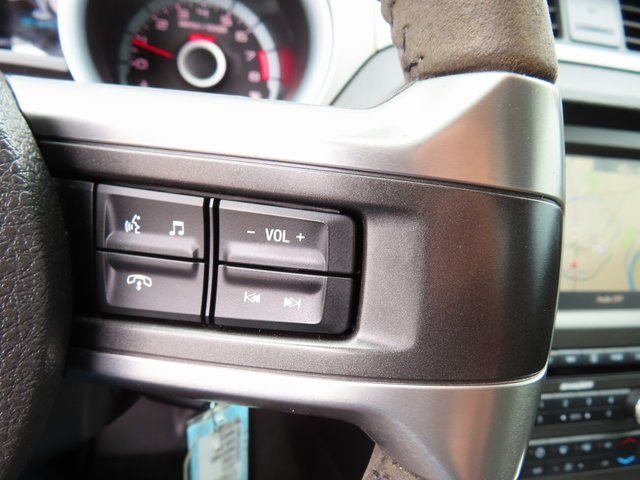 Vehicle image 33 of 46