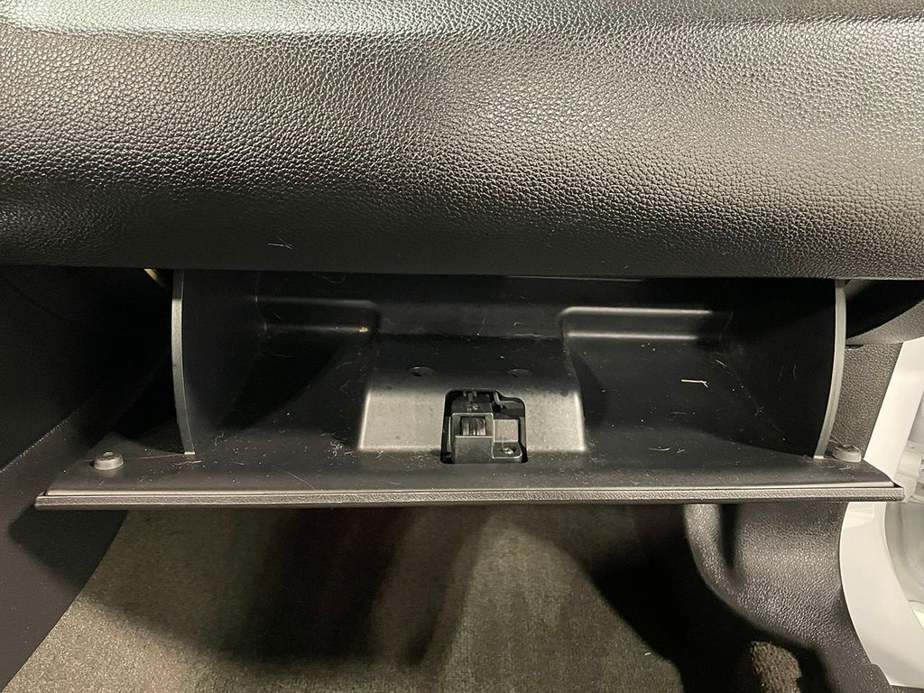 2014 Ford Mustang V6 Premium Image 66 of 87