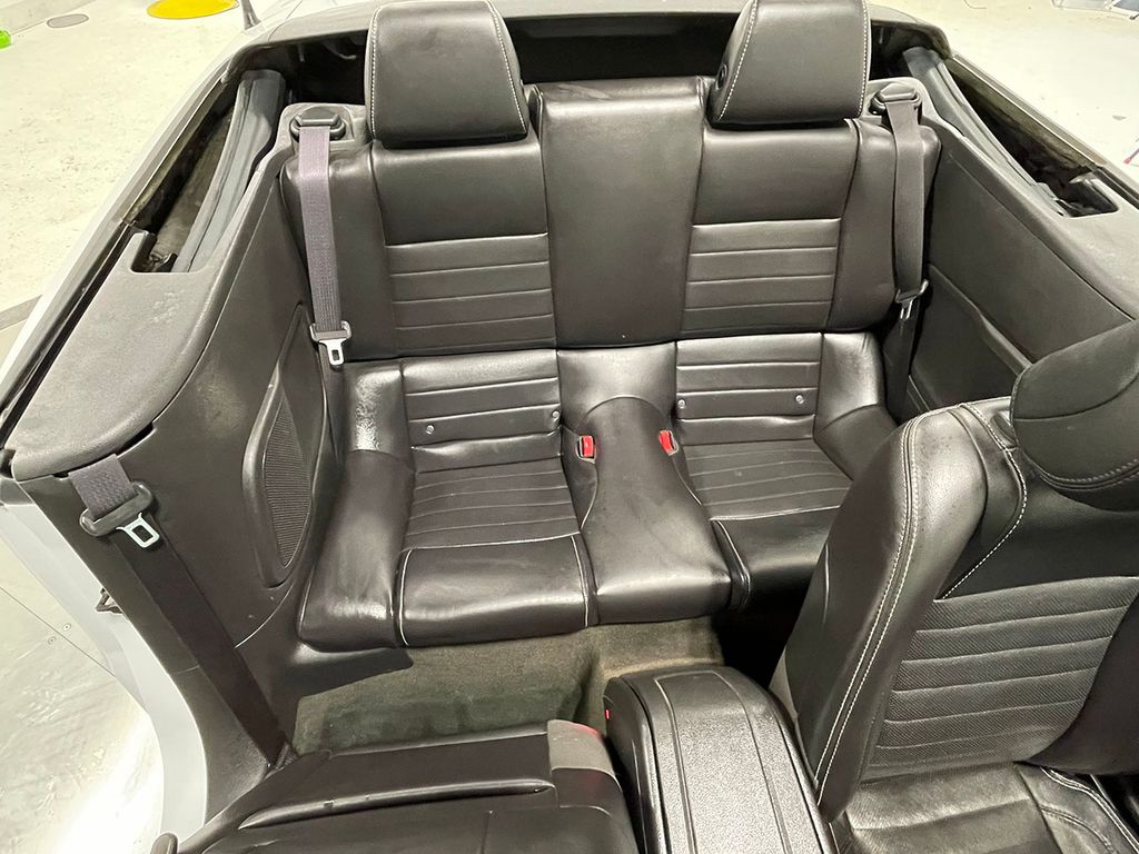 2014 Ford Mustang V6 Premium Image 44 of 87