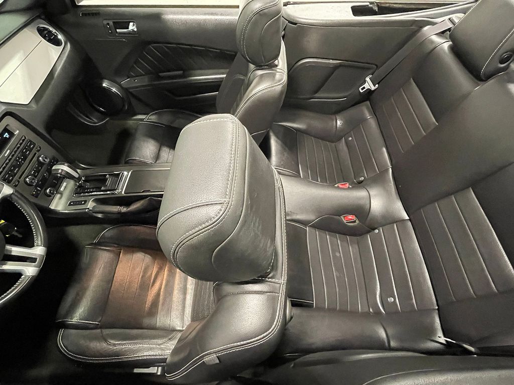 2014 Ford Mustang V6 Premium Image 45 of 87