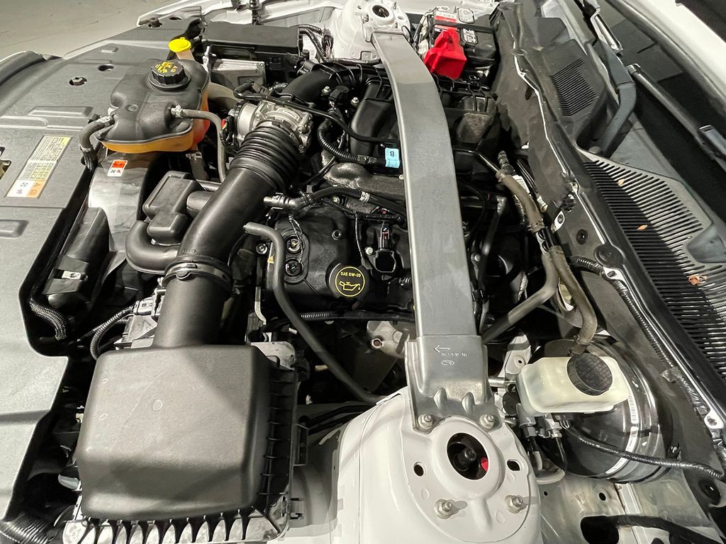 2014 Ford Mustang V6 Premium Image 29 of 87