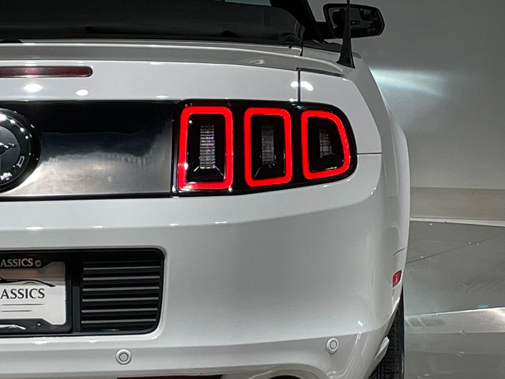 2014 Ford Mustang V6 Premium Image 77 of 87