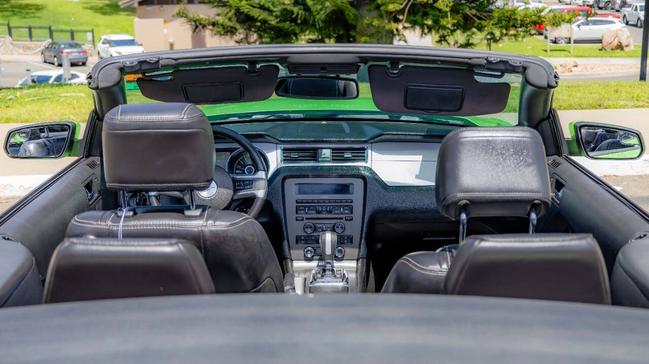 Vehicle image 32 of 32