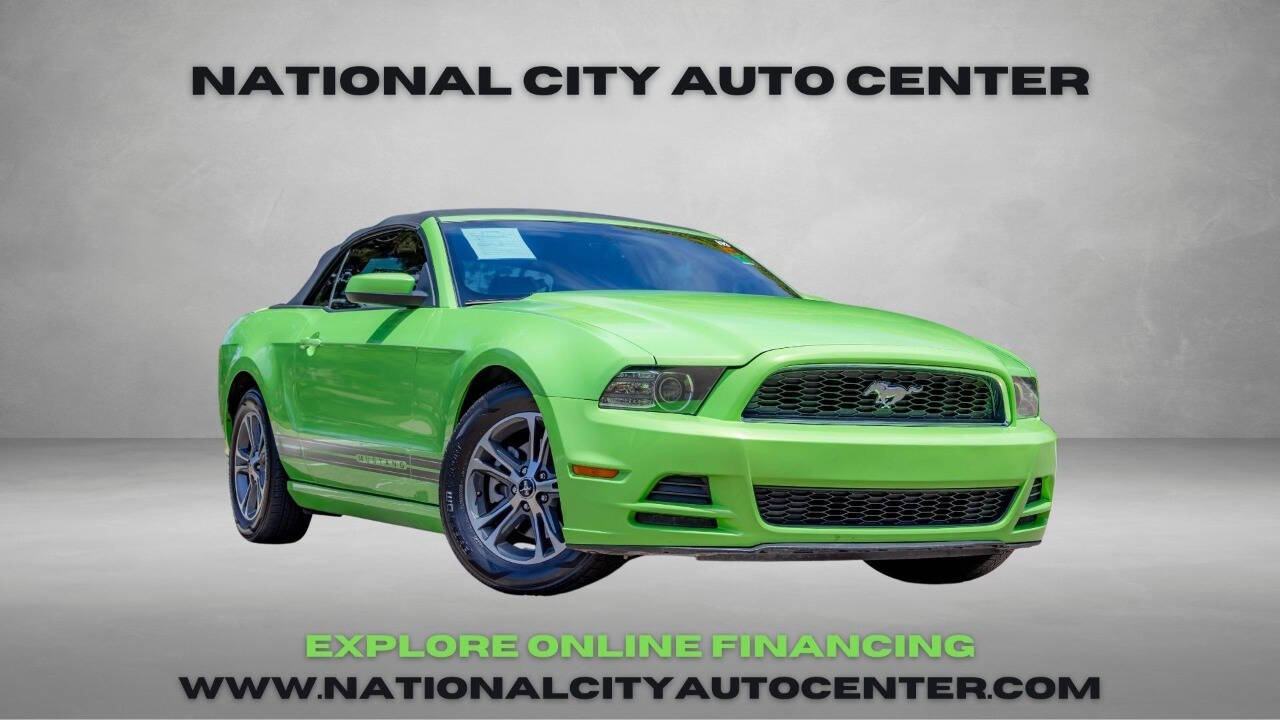 Vehicle image 8 of 32