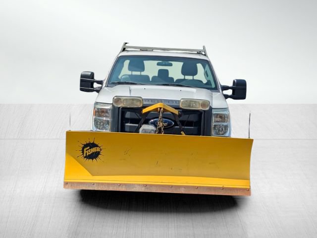 2014 Ford F-350 XL Image 2 of 34