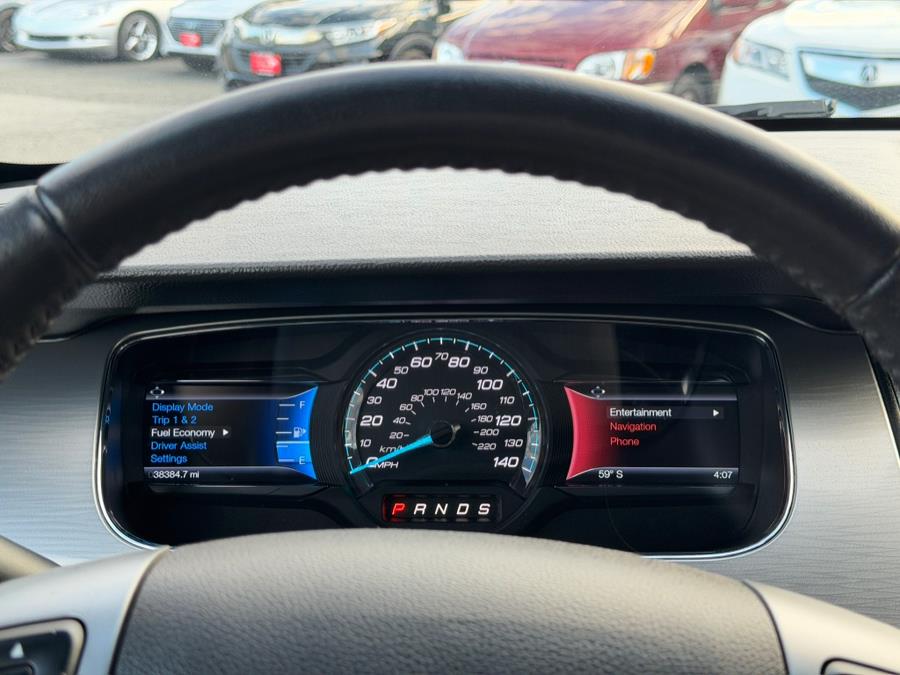 2014 Ford Taurus SEL Image 31 of 40