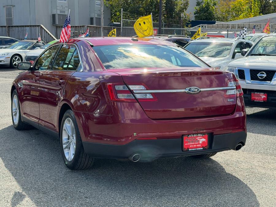 2014 Ford Taurus SEL Image 7 of 40