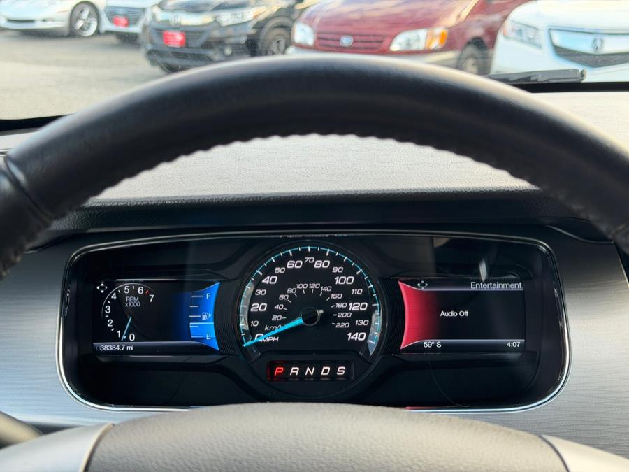 2014 Ford Taurus SEL Image 30 of 40