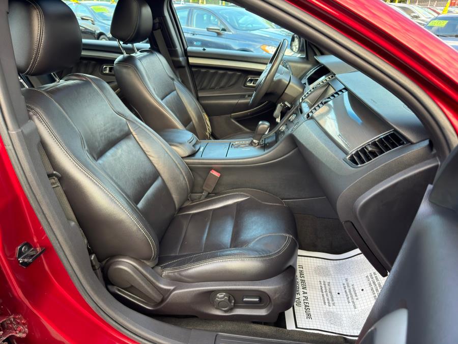 2014 Ford Taurus SEL Image 19 of 40