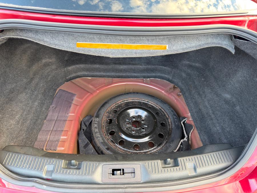 2014 Ford Taurus SEL Image 15 of 40