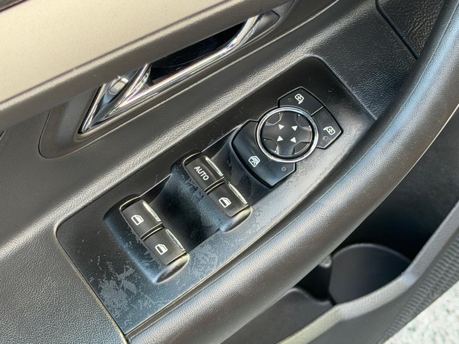 2014 Ford Taurus SEL Image 40 of 40