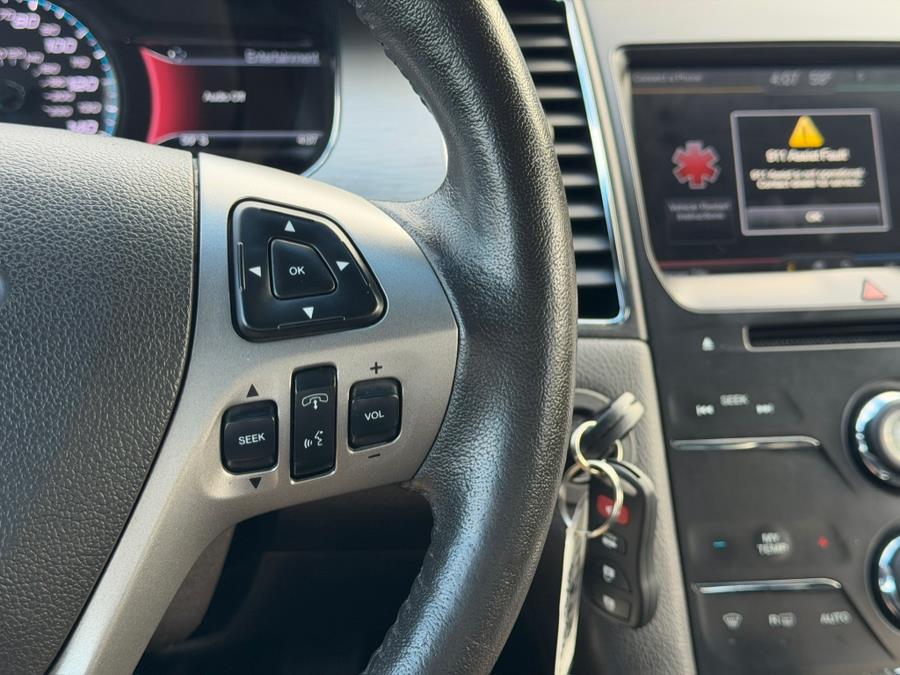 2014 Ford Taurus SEL Image 38 of 40