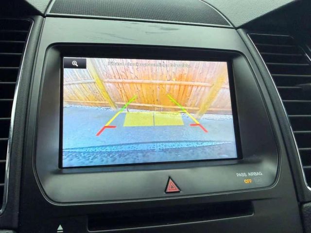 2014 Ford Taurus SEL Image 1 of 1