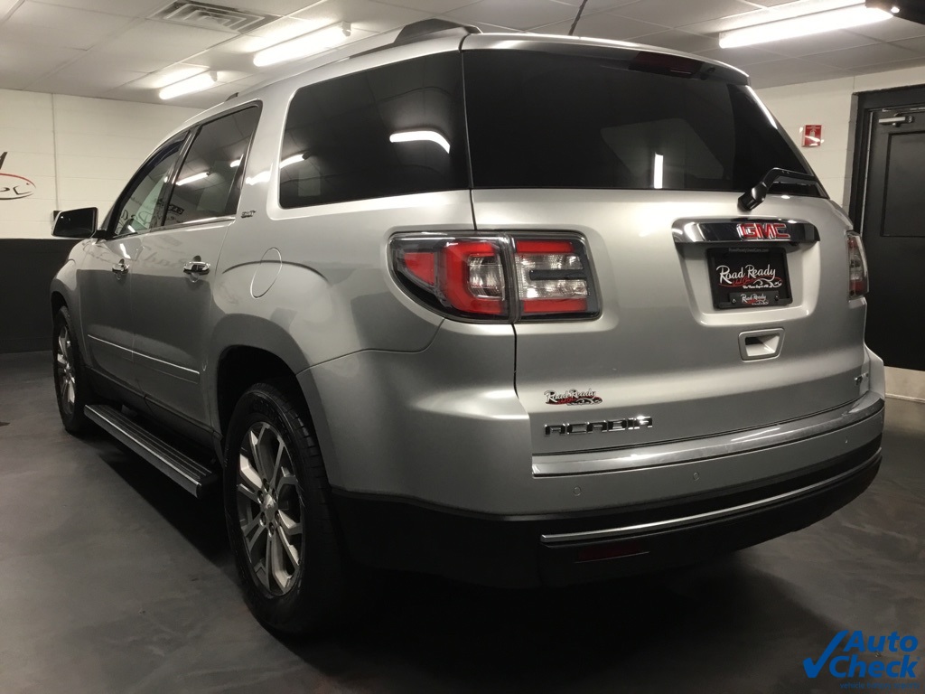 Vehicle image 10 of 54