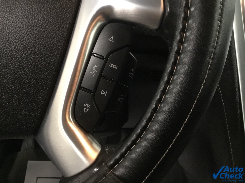 Vehicle image 44 of 54