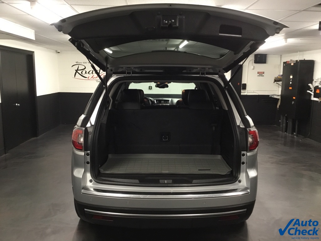 Vehicle image 16 of 54