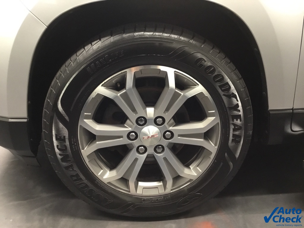 Vehicle image 15 of 54