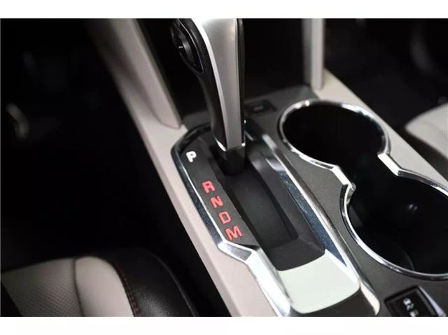 Vehicle image 28 of 30