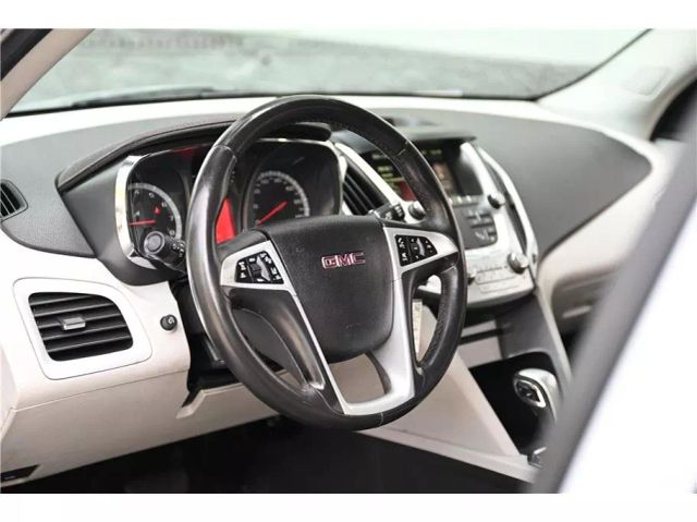 Vehicle image 22 of 30