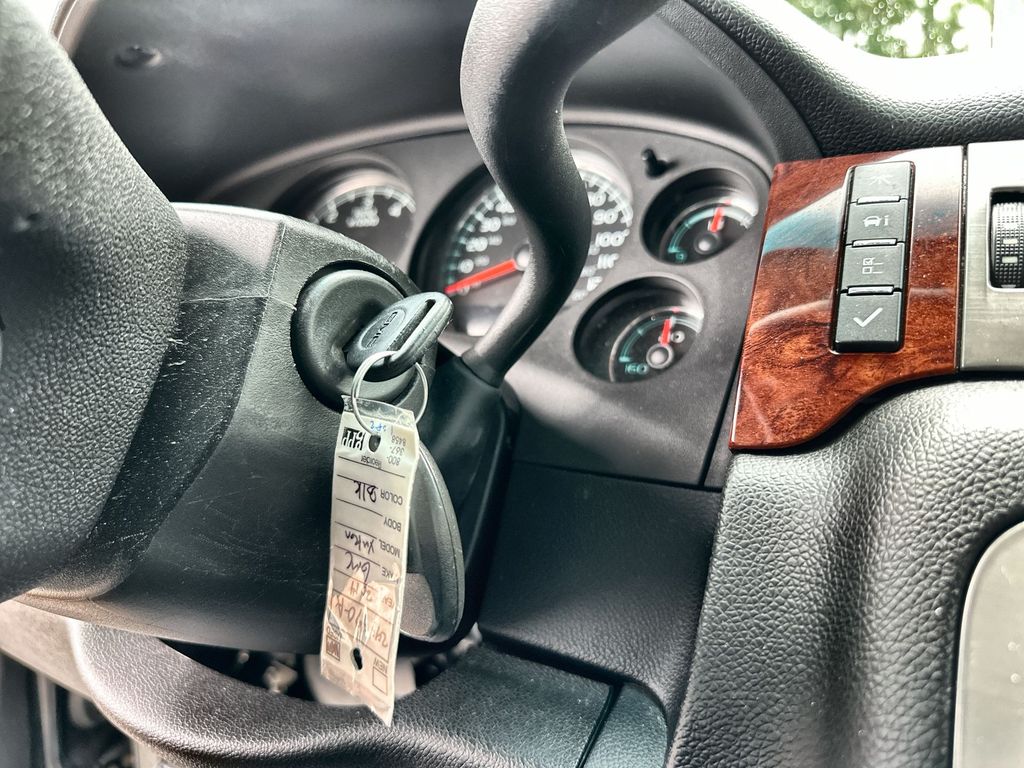 Vehicle image 26 of 35