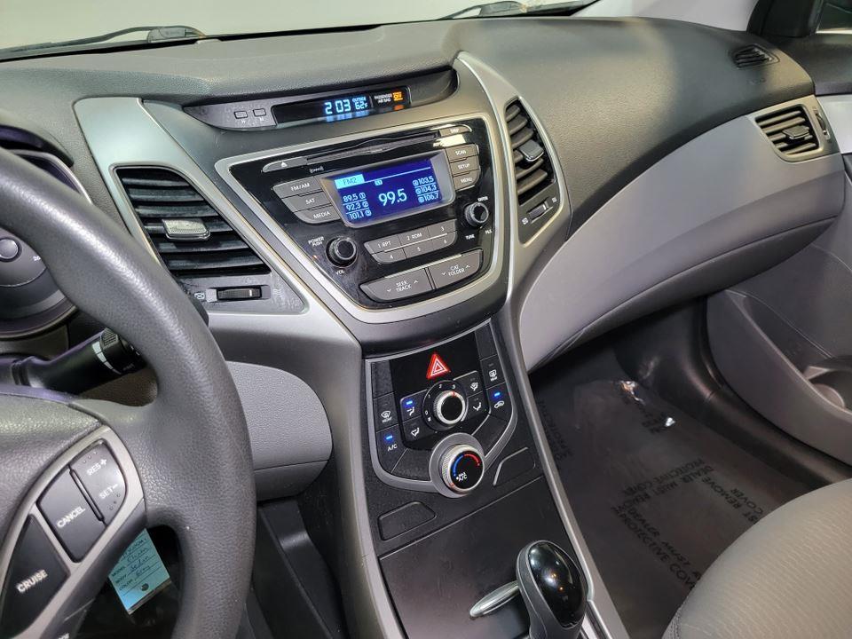 2014 Hyundai Elantra SE Image 36 of 38