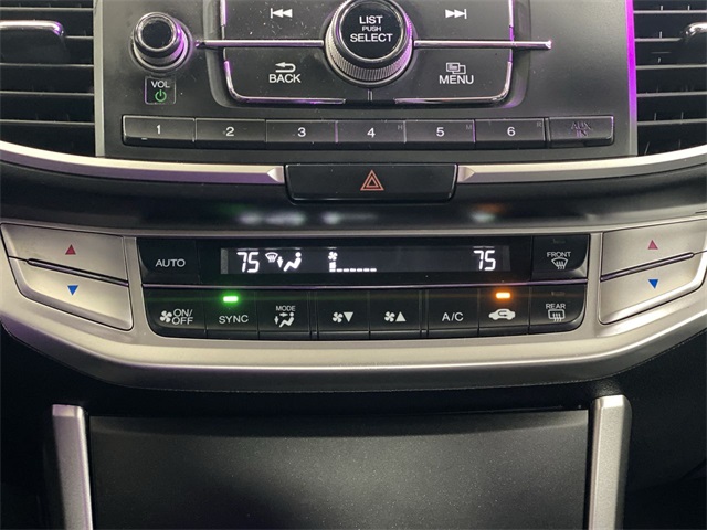 2014 Honda Accord LX Image 17 of 23