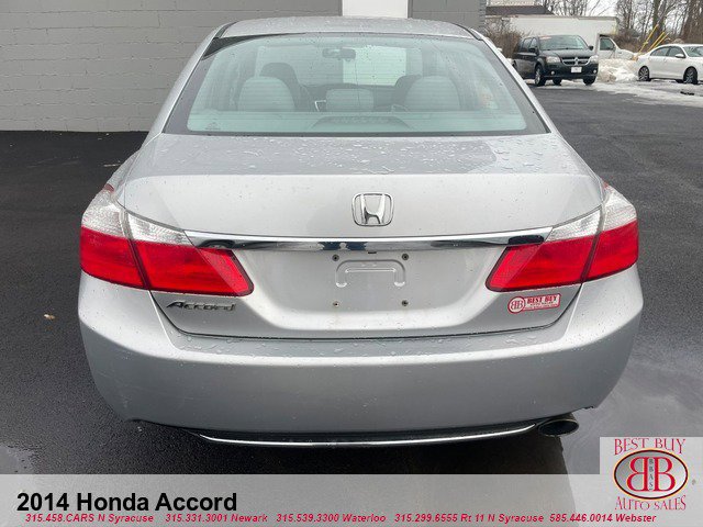 Vehicle image 5 of 15