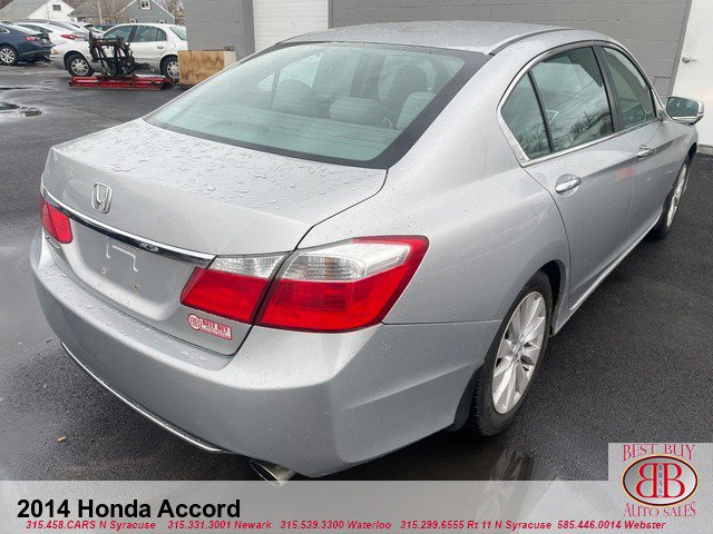 Vehicle image 3 of 15