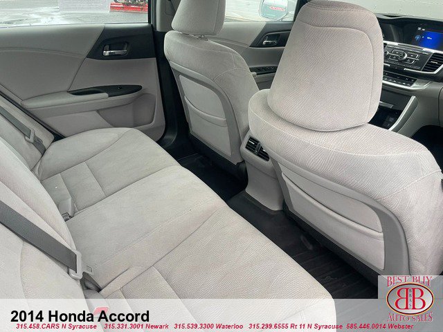 Vehicle image 10 of 15