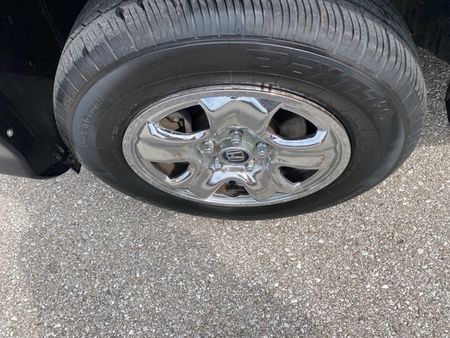 Vehicle image 33 of 33