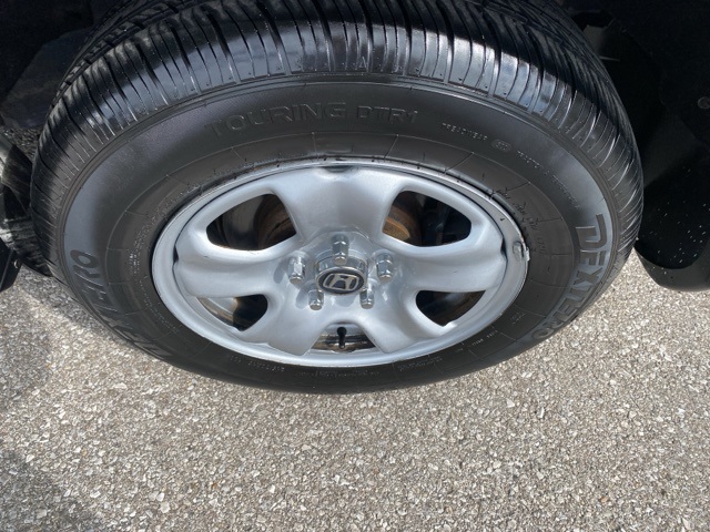 Vehicle image 32 of 33