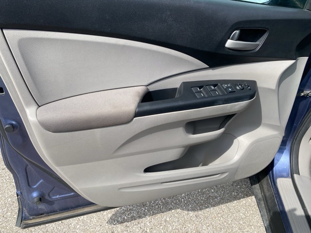 Vehicle image 16 of 33