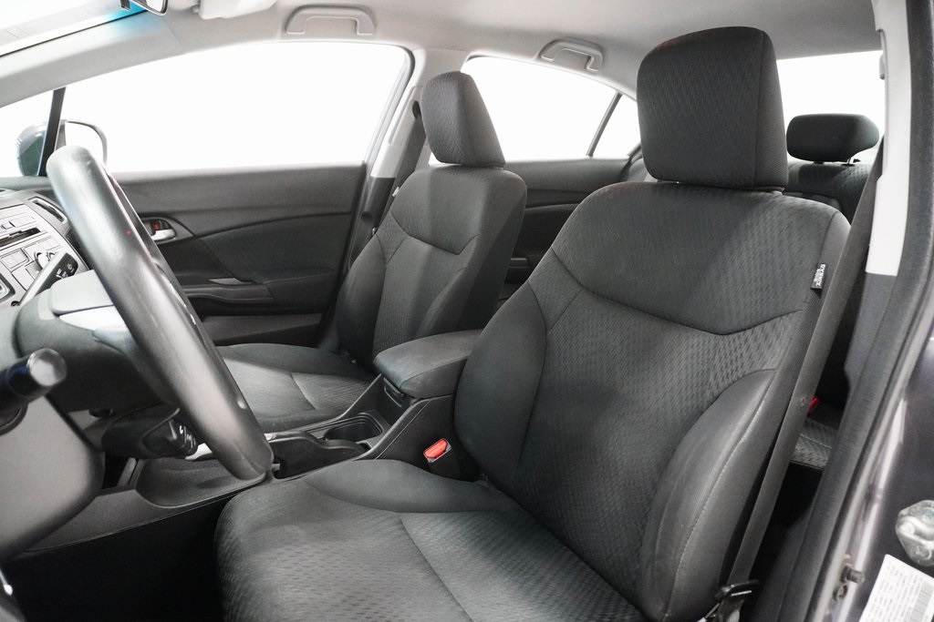 Vehicle image 9 of 27