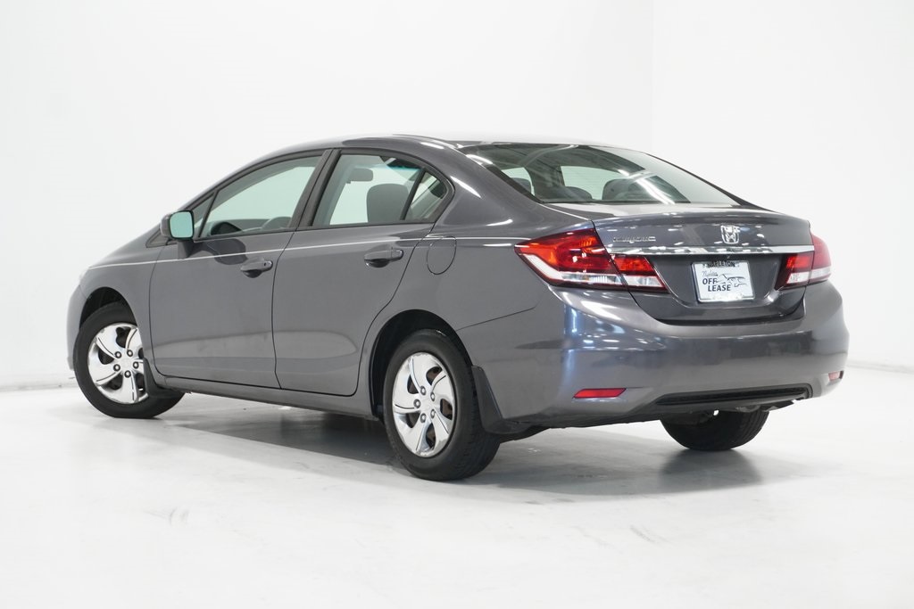 Vehicle image 7 of 27