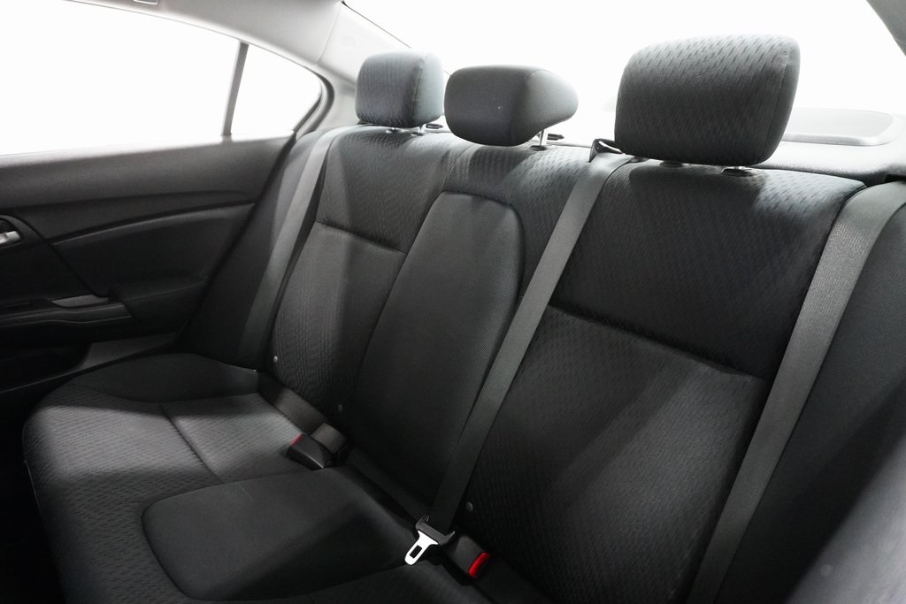Vehicle image 13 of 27