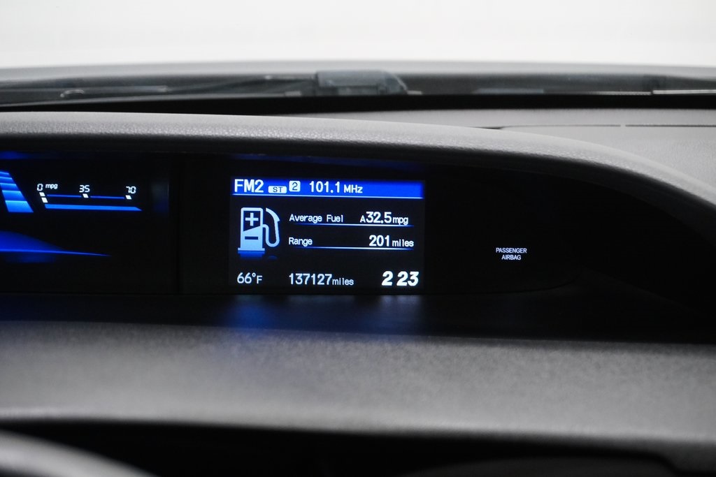 Vehicle image 22 of 27