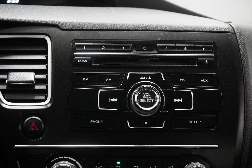 Vehicle image 23 of 27