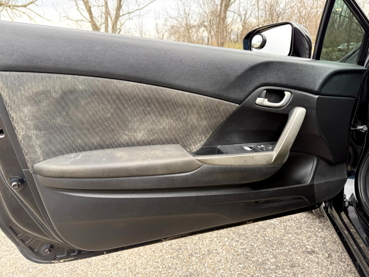 Vehicle image 13 of 25