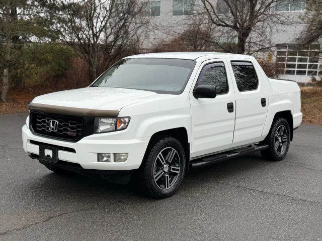 2014 Honda Ridgeline Sport Image 1 of 31