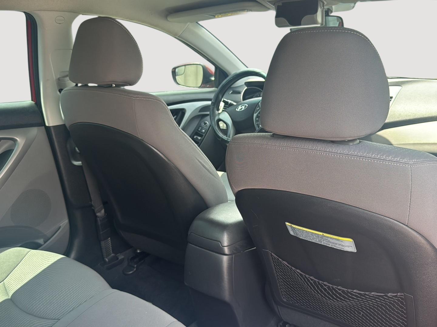 Vehicle image 11 of 34