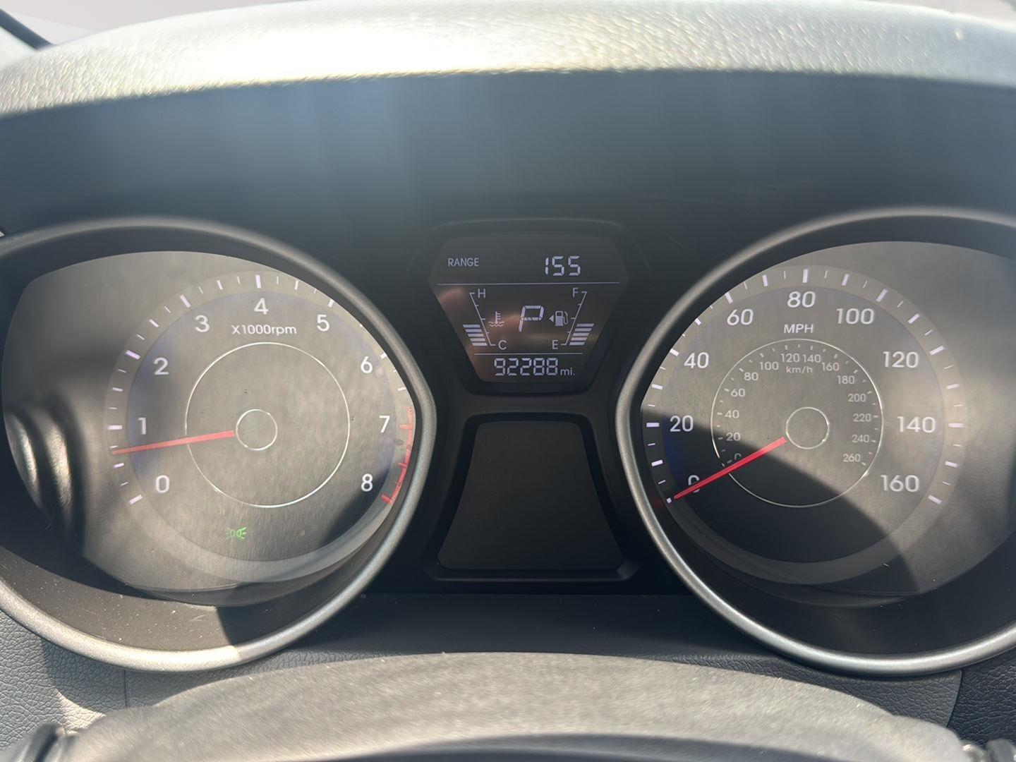 Vehicle image 23 of 34