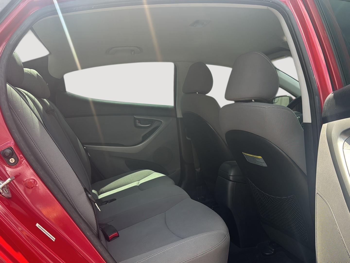 Vehicle image 14 of 34